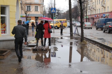 Какой тротуар в Великих Луках самый убитый?